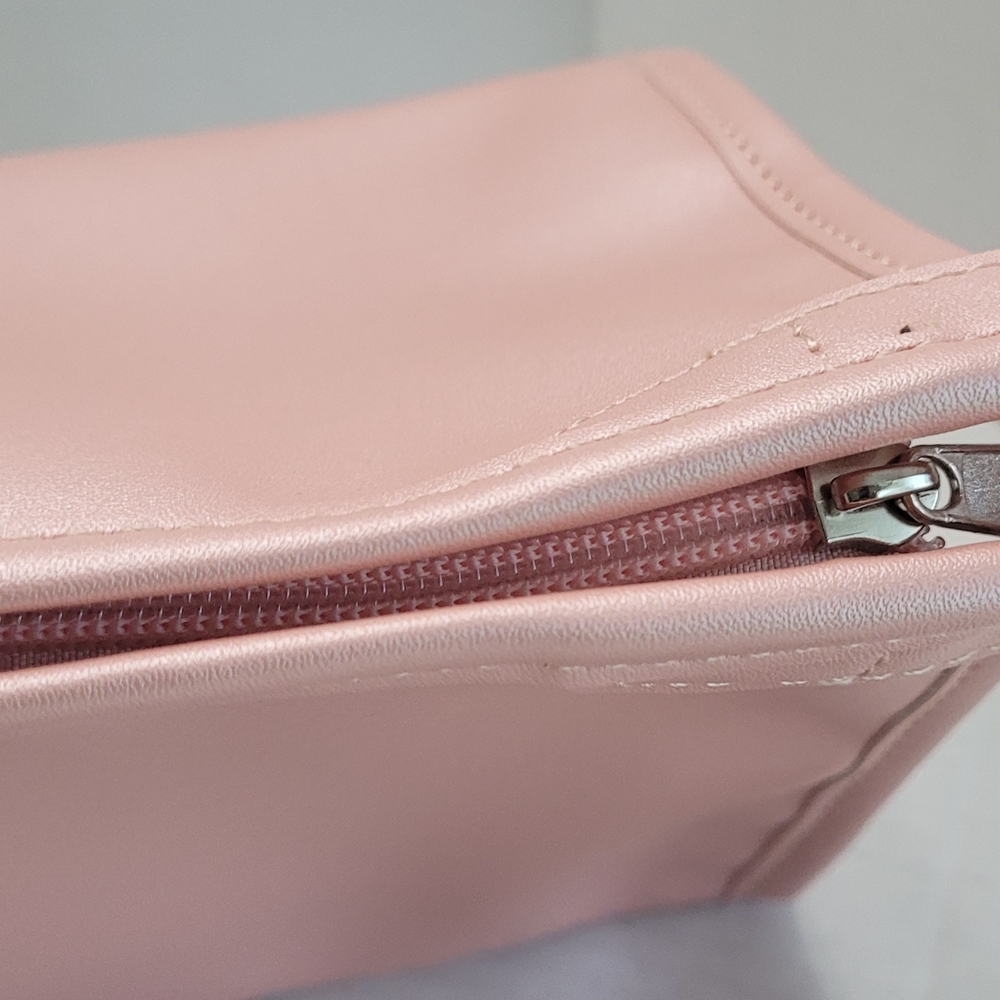 Chic Xl Cosmetic Bag Nwot View 5